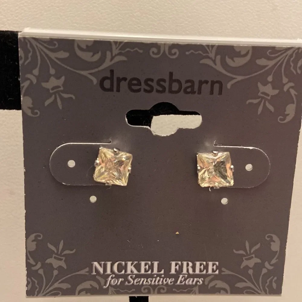 DressBarn NWT crystal square earrings